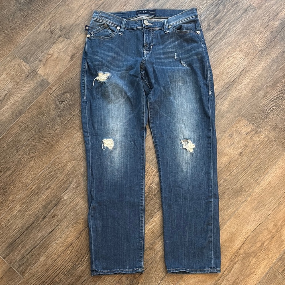 Rock & Republic Women’s Size 4 Blue Boyfriend Jeans Distressed Mom Jeans‎